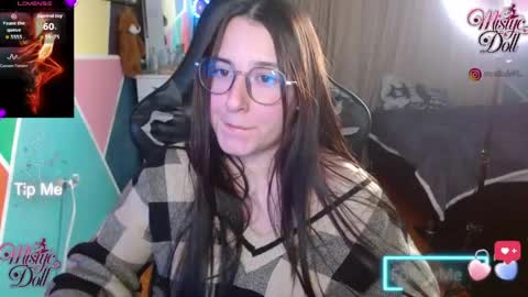 Snapshot of mysticdoll69 chatting on 12, 5, 2026 mysticdoll69 online show from 12, 5, 2026