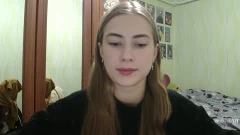 Emelie online show from 13, 10, 2025