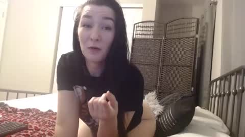 Snapshot of mysticmuse94 chatting on 27, 12, 2024 MysticMuse online show from 27, 12, 2024