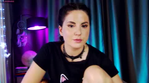 Angeline online show from 15, 3, 2026