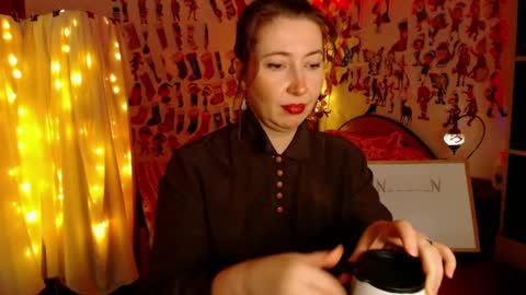 MystyDew online show from 1, 2, 2025