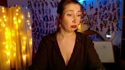 MystyDew online show from 1, 2, 2025