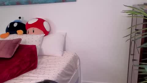 MySweetSofie online show from 18, 10, 2025