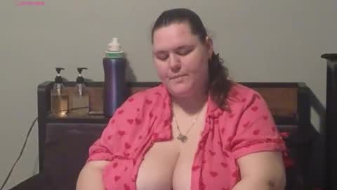 Snapshot of mzjuicybootay2169 chatting on 17, 12, 2025 Mzjuicybootay online show from 17, 12, 2025