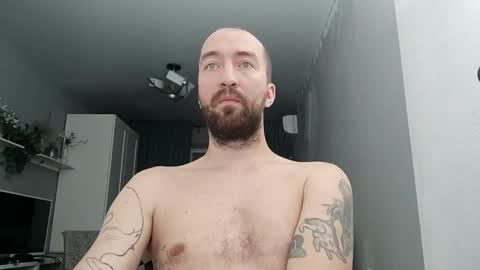 Snapshot of n22day22 chatting on 20, 9, 2025 Mr Bigmagnum online show from 20, 9, 2025