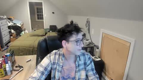 a Ordinary Boy online show from 15, 1, 2026