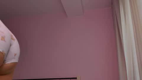 Snapshot of naalani chatting on 21, 10, 2025 Naalani online show from 21, 10, 2025