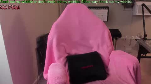 Snapshot of nacmar chatting on 9, 7, 2026 Natalie Marlo online show from 9, 7, 2026