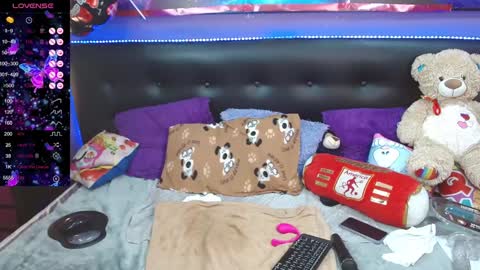 nadia_84 online show from 13, 1, 2025