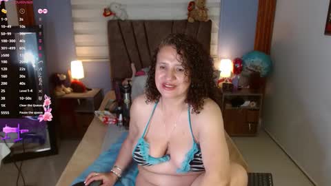 nadia_84 online show from 15, 10, 2025