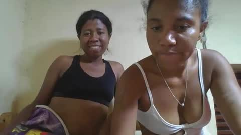 nadiasando online show from 20, 11, 2025