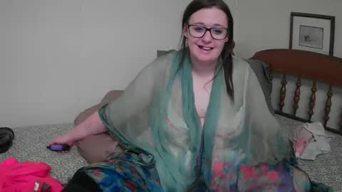 Nadya nextdoor online show from 3, 4, 2026