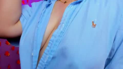 Snapshot of naharasoler chatting on 19, 6, 2026 Nahara Soler online show from 19, 6, 2026