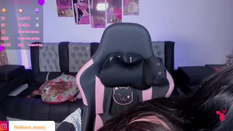 Snapshot of nahiara_evans_ chatting on 21, 12, 2024 NAHIARA EVANS online show from 21, 12, 2024