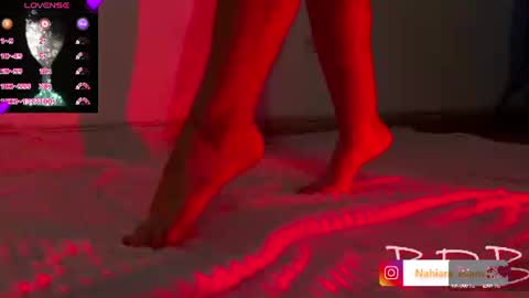 NAHIARA EVANS online show from 4, 7, 2026