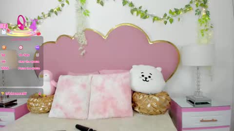 Snapshot of nahiarareina chatting on 3, 10, 2025 NahiaraReina online show from 3, 10, 2025
