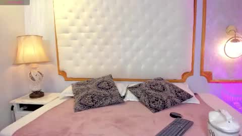 Snapshot of nahomi_key_ chatting on 1, 12, 2025 Nahomi online show from 1, 12, 2025