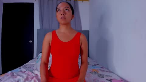 Laura online show from 9, 3, 2025