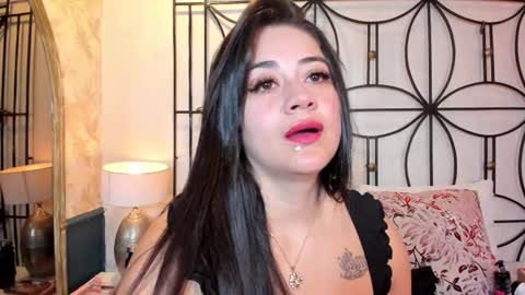 Nahomi  online show from 4, 10, 2025