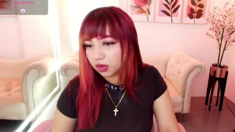 nahomi_velmont online show from 6, 5, 2026