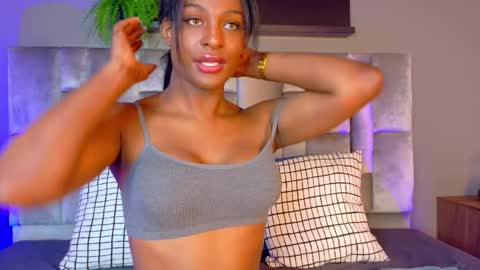  VICTORIA  online show from 7, 11, 2025