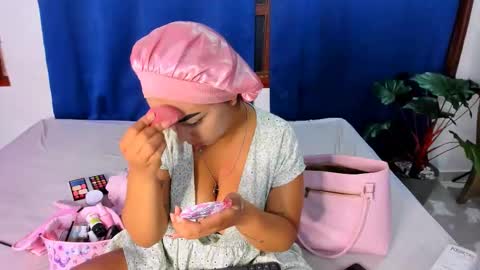 Snapshot of nahomy_ryans chatting on 28, 9, 2025 Nahomy online show from 28, 9, 2025