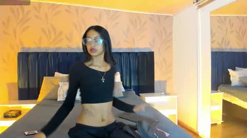 Snapshot of nahomygh chatting on 19, 12, 2025 Nahomy online show from 19, 12, 2025