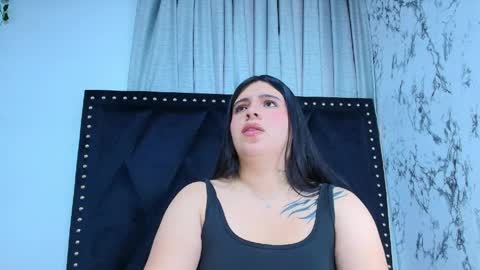 Naia x online show from 12, 4, 2026