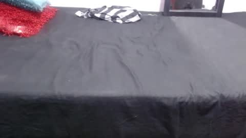 Snapshot of naiakit18 chatting on 8, 2, 2025 naiakit18 online show from 8, 2, 2025