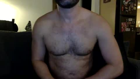 Snapshot of naked_dude25 chatting on 3, 12, 2024 naked_dude25 online show from 3, 12, 2024