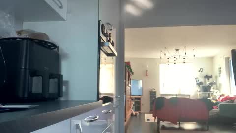 unable nkd life online show from 3, 1, 2025