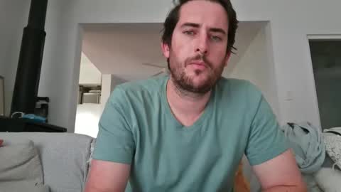 naked_man_1 online show from 24, 5, 2026