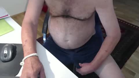 Nakedwanker10 online show from 17, 4, 2026