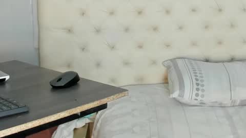 nami_sam online show from 4, 12, 2025