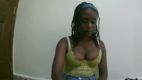 nana2095 online show from 18, 10, 2025