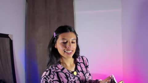 Nana  Natalia online show from 5, 11, 2025