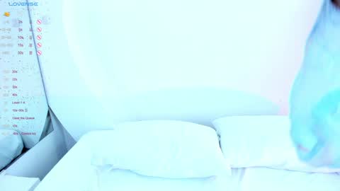 NanaOsaky online show from 27, 12, 2024