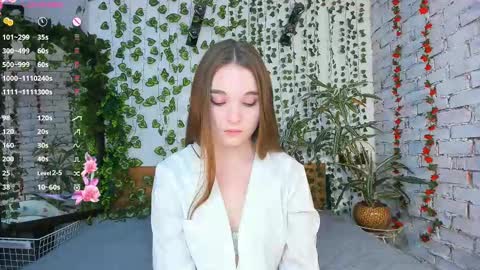 Snapshot of nancycaseys chatting on 24, 2, 2025 Luna online show from 24, 2, 2025