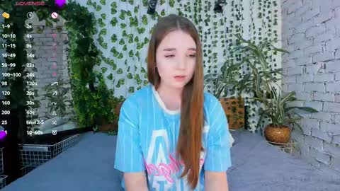 Snapshot of nancycaseys chatting on 28, 2, 2025 Luna online show from 28, 2, 2025