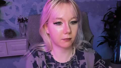 nancymartinez online show from 10, 1, 2025