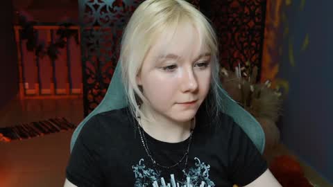 nancymartinez online show from 22, 1, 2025