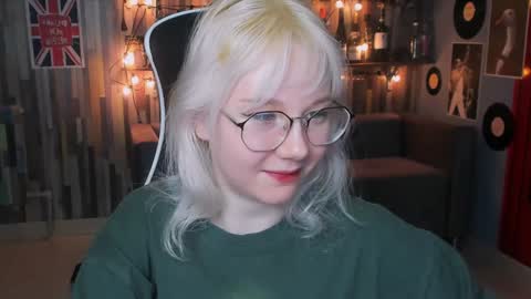 nancymartinez online show from 5, 2, 2025