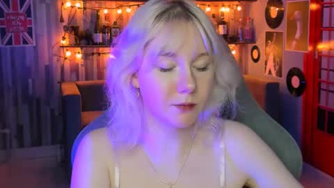 nancymartinez online show from 11, 3, 2025