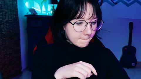 nancymartinez online show from 17, 9, 2025