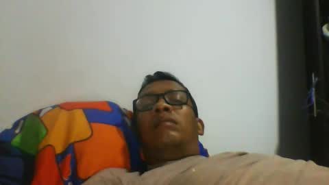 Snapshot of nando_rincon050279 chatting on 19, 11, 2025 Nando Rincon online show from 19, 11, 2025