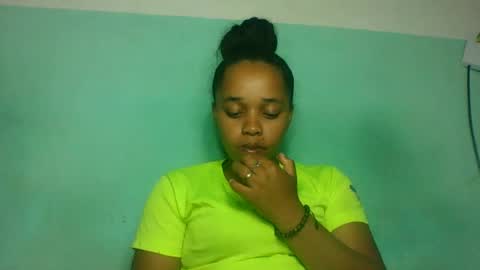 Snapshot of nandrianina416143 chatting on 19, 6, 2026 nandrianina416143 online show from 19, 6, 2026