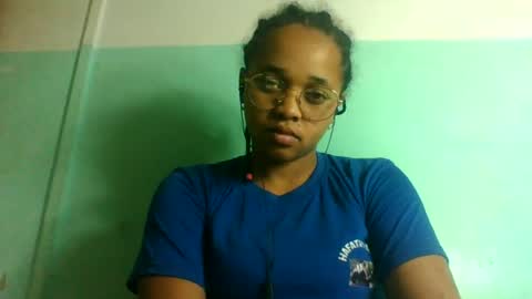 Snapshot of nandrianina416143 chatting on 3, 7, 2026 nandrianina416143 online show from 3, 7, 2026