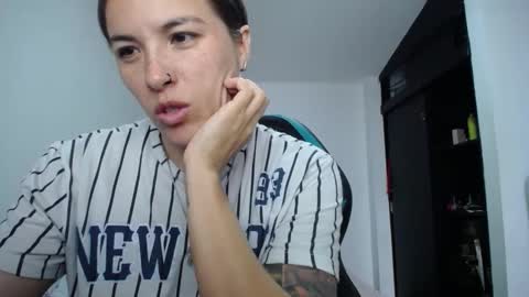 Snapshot of nanna_yoshi chatting on 3, 2, 2025 nanna yoshi online show from 3, 2, 2025