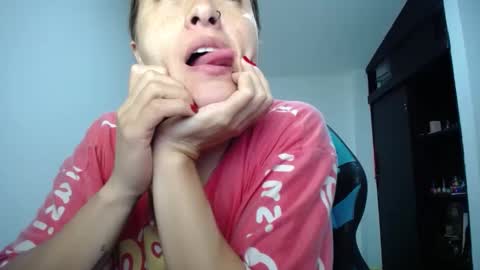 Snapshot of nanna_yoshi chatting on 5, 3, 2025 nanna yoshi online show from 5, 3, 2025