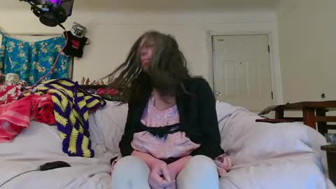 Snapshot of nannabaldur chatting on 23, 12, 2024 Nanna Baldur online show from 23, 12, 2024